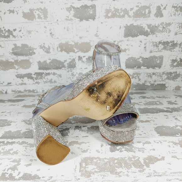 Steve Madden Lessa-R Sparkle Silver Buckle Ankle Strap Heeled Sandals O468 - Picture 4 of 9